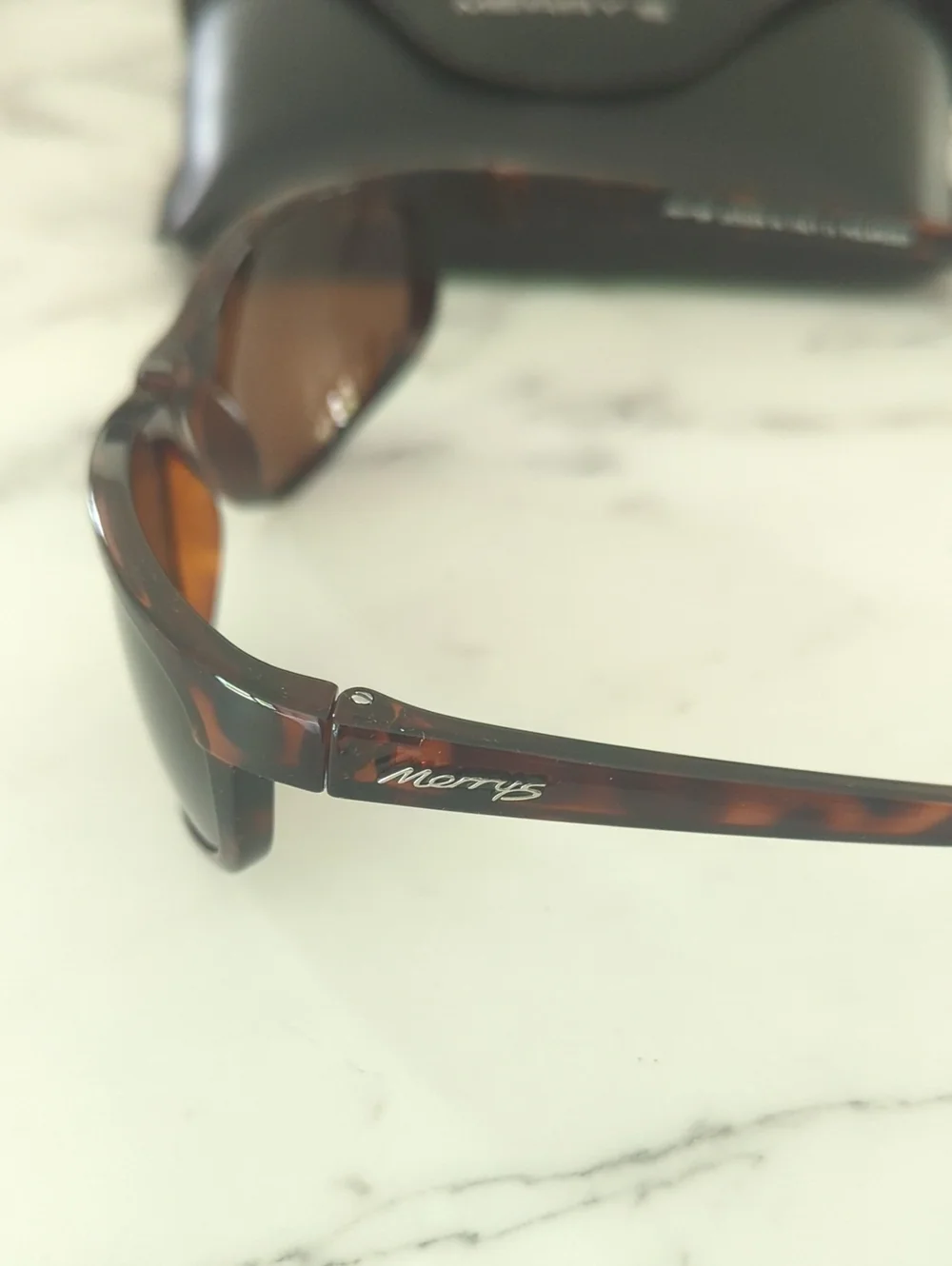 Merry's Wrap Around Sport Polarized Unisex Sunglasses